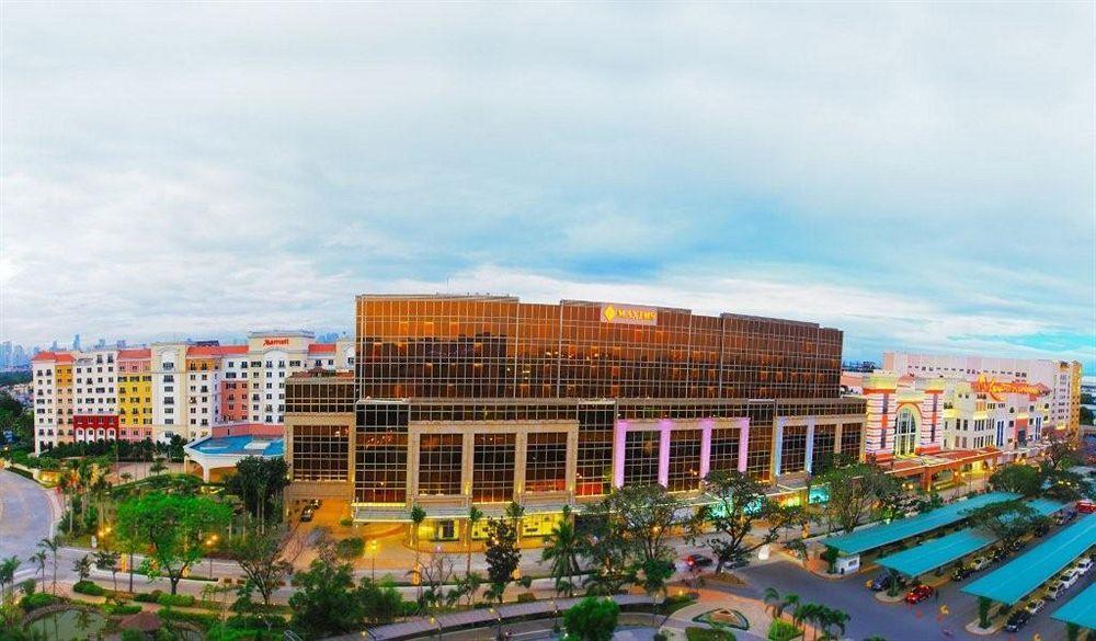 Maxims Hotel Манила Экстерьер фото